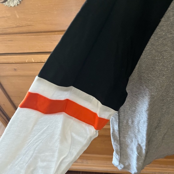 S.F. Giants Baseball Jersey Size Small - Picture 3 of 3